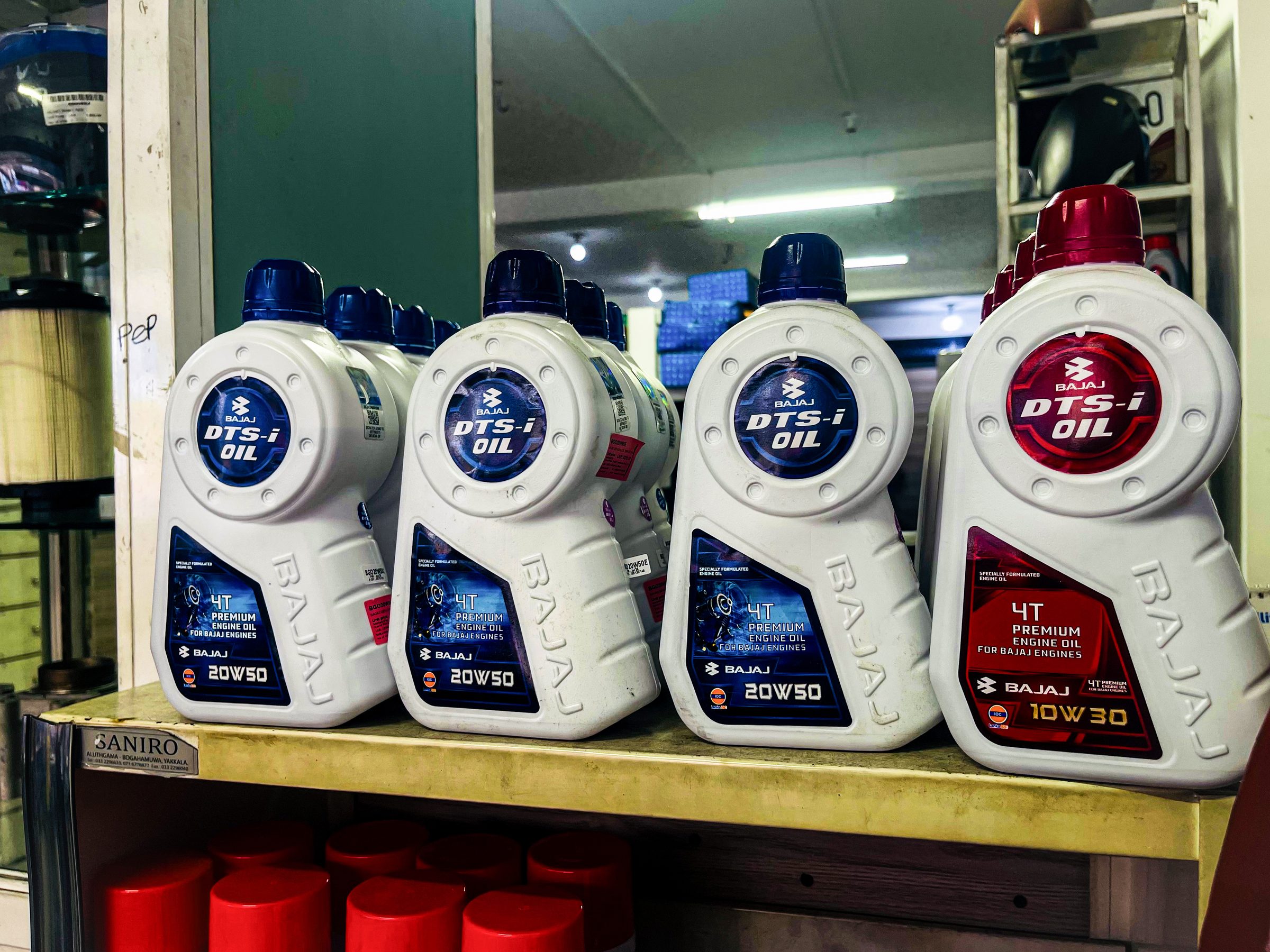 Bajaj Engine Oils